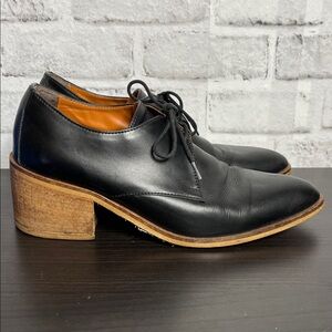 Everlane modern Oxford heeled black leather
